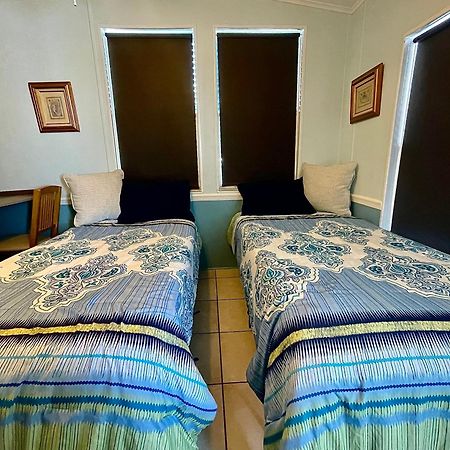 Pelican'S Roost, Waterfront Comfort At Venture Out Cudjoe Key Exterior photo