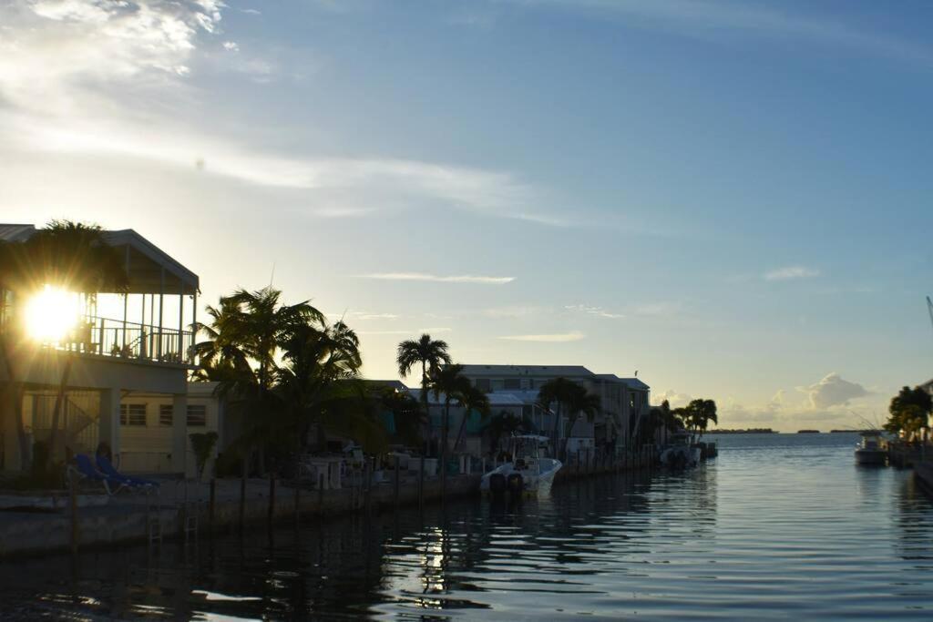 Pelican'S Roost, Waterfront Comfort At Venture Out Cudjoe Key Exterior photo