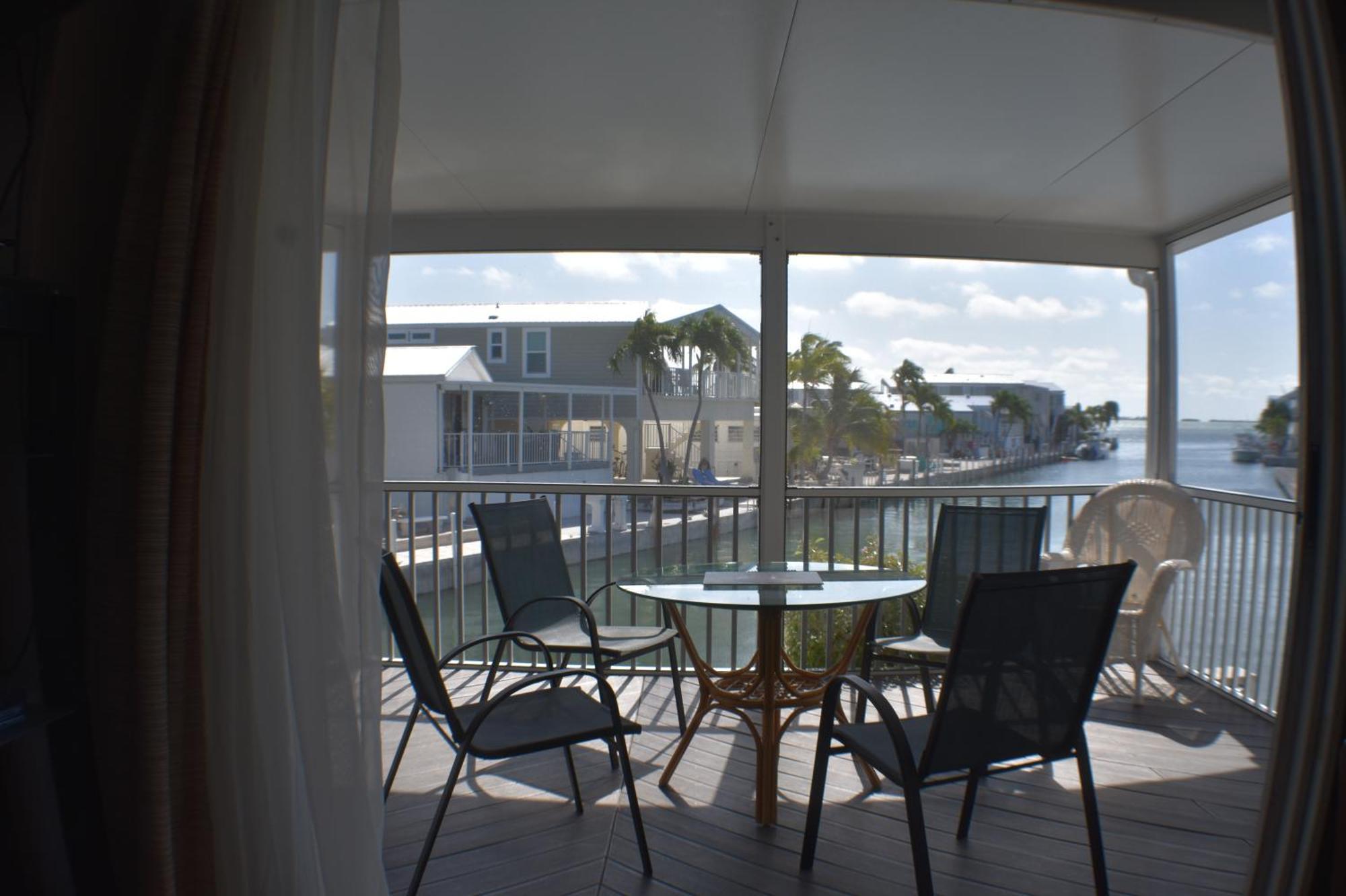 Pelican'S Roost, Waterfront Comfort At Venture Out Cudjoe Key Exterior photo